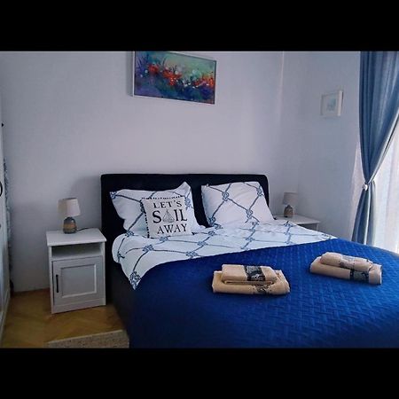 Santa Eufemia Rovinj 10Min Walk To City & Free Garage Parking Apartment Luaran gambar