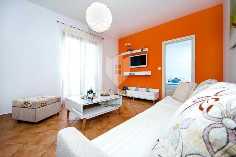 Santa Eufemia Rovinj 10Min Walk To City & Free Garage Parking Apartment Luaran gambar